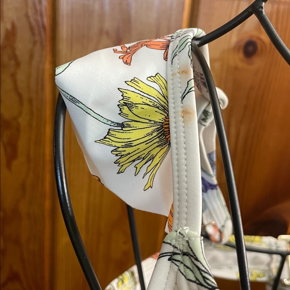 Kona Sol Multicolor Floral Top bikini top size small ruffle shoulders - Picture 4 of 7